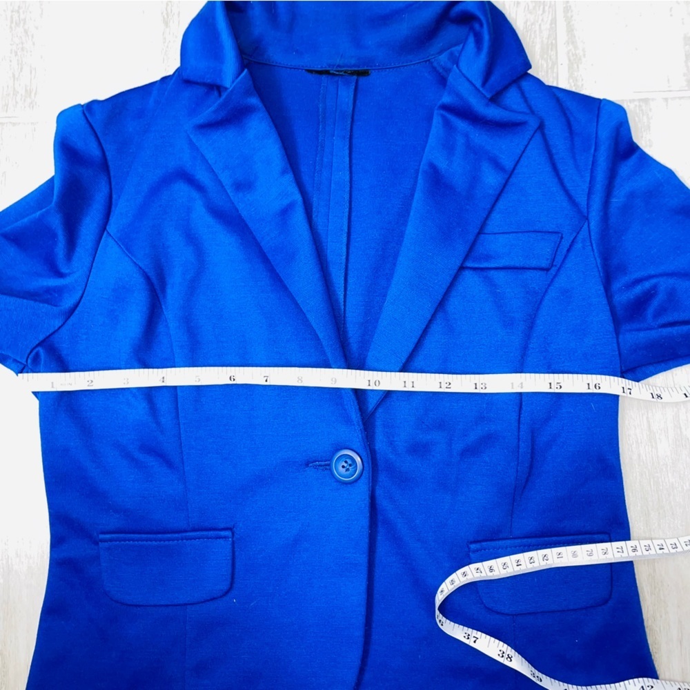 Royal Blue Blazer with Ruched Sleeves & Pockets - Picture 5 of 5
